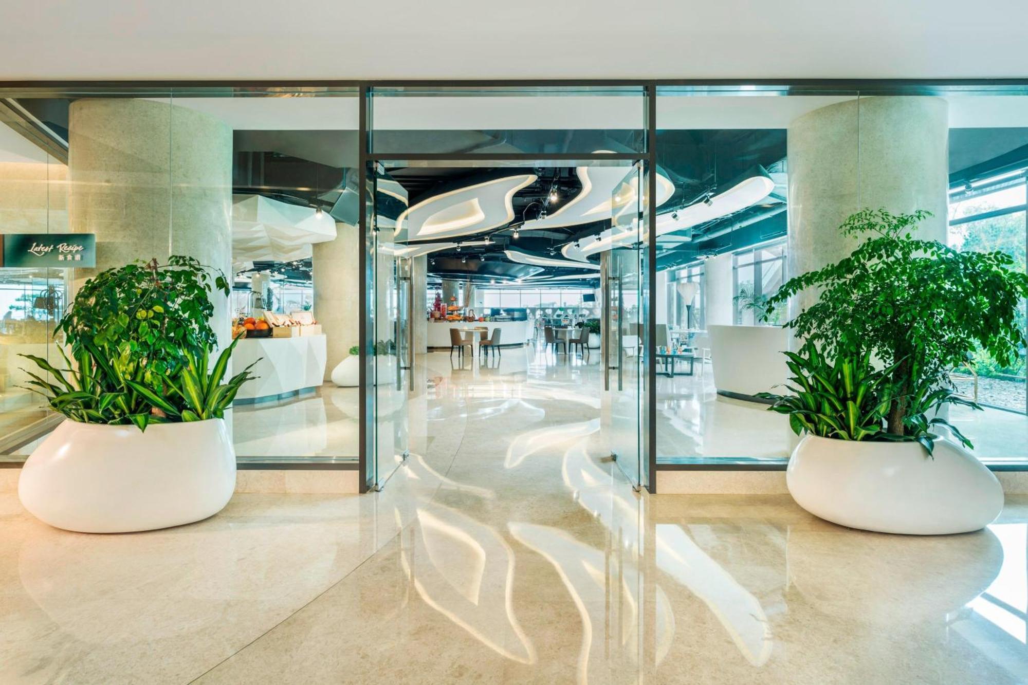 Le Meridien Qingdao West Coast Экстерьер фото
