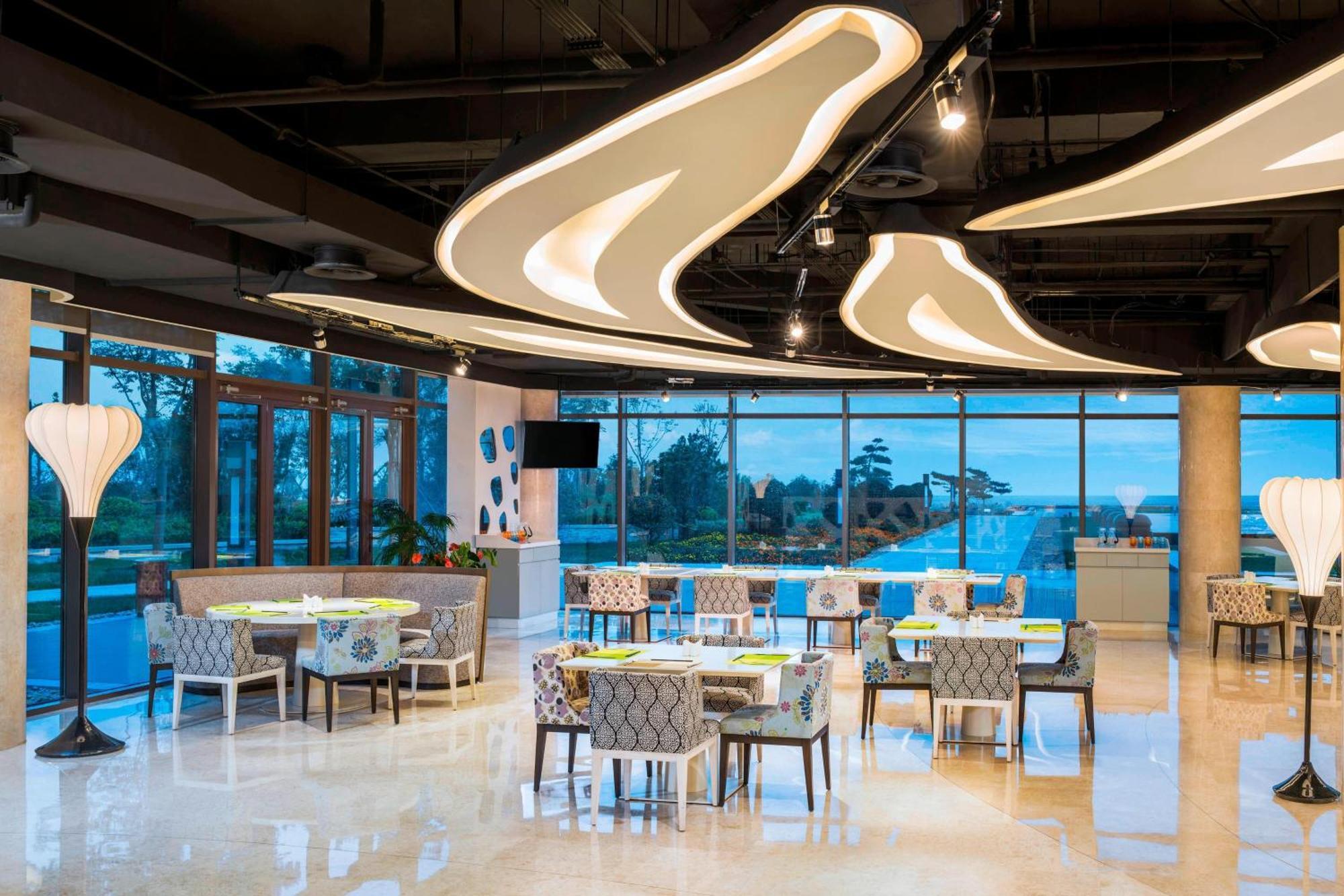 Le Meridien Qingdao West Coast Экстерьер фото