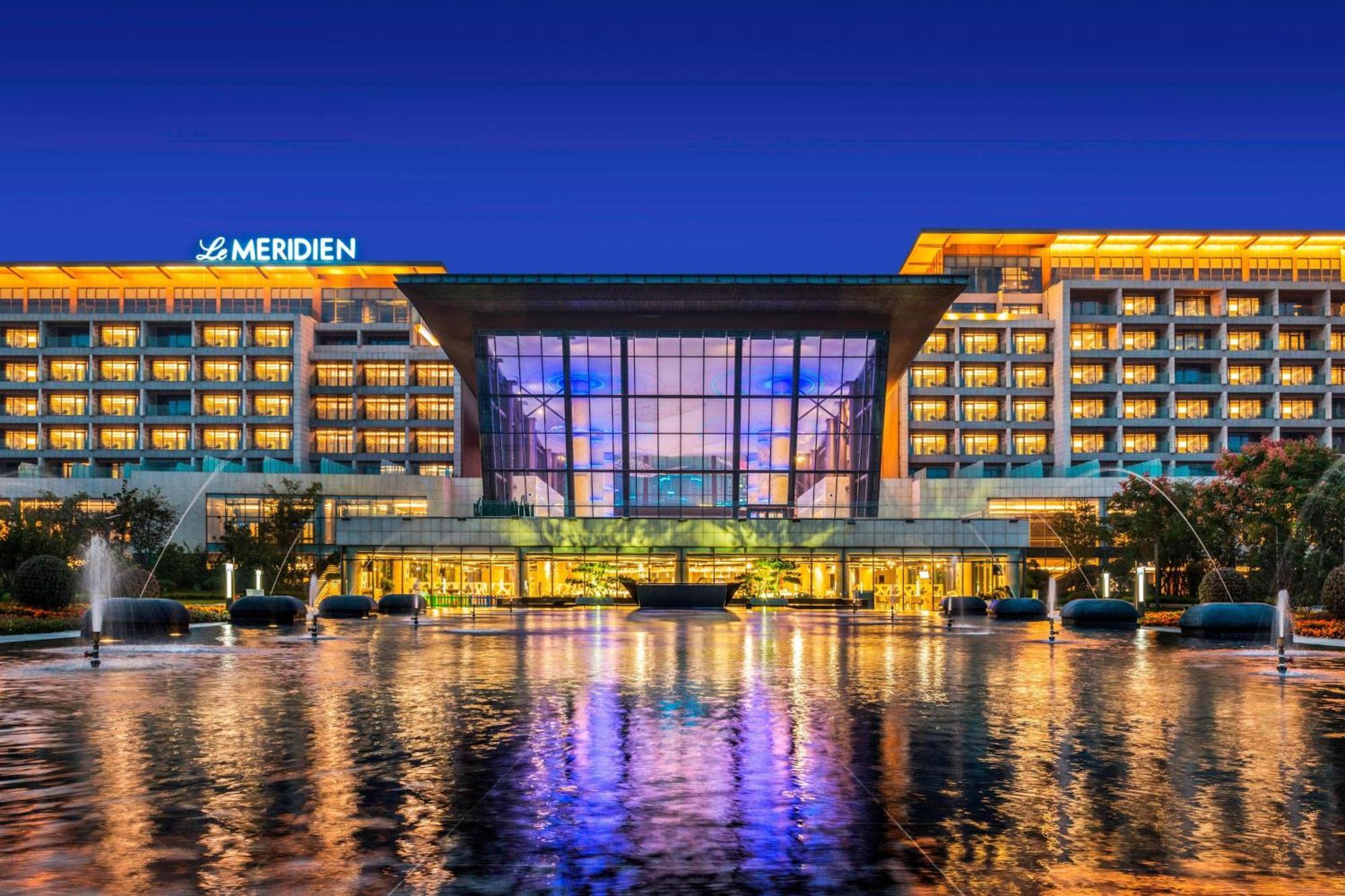 Le Meridien Qingdao West Coast Экстерьер фото