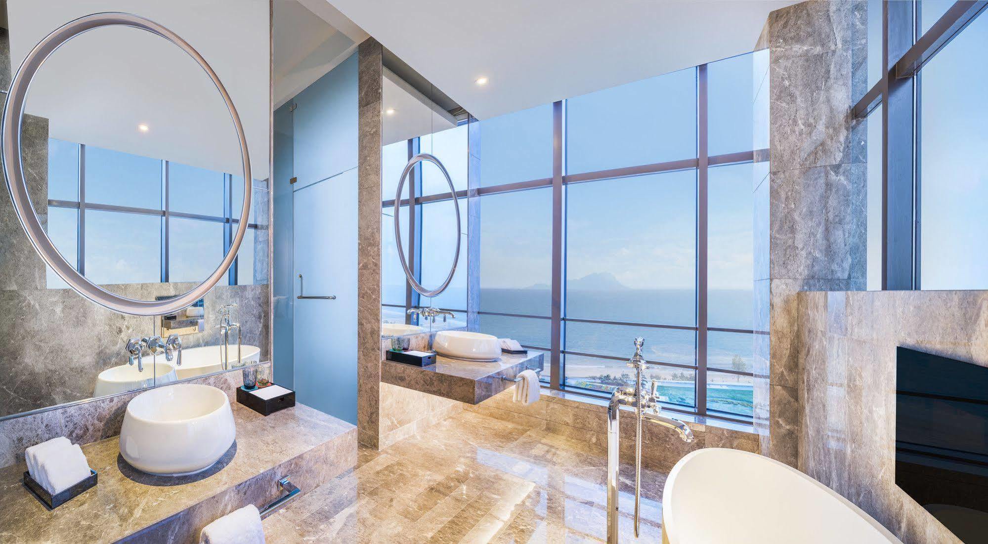 Le Meridien Qingdao West Coast Экстерьер фото